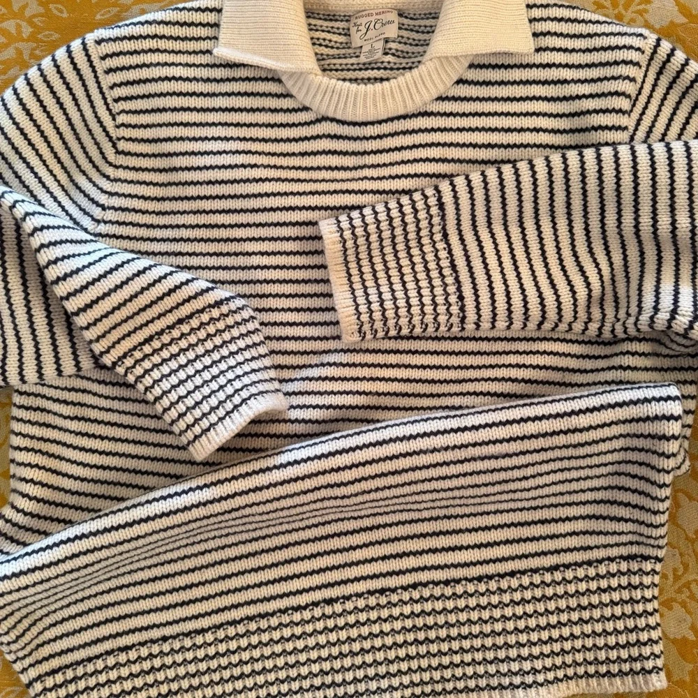 J CREW Blue and Cream Men's Sweater - Picture 5 of 11